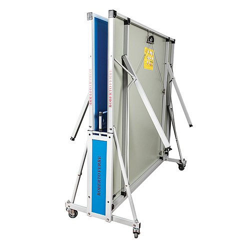 ����� ���� ��� Roberto Ferre �� ����� ��������� ��� Outdoor 1000