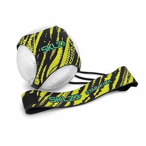 ���� ������ ������ FOOTBALL TRAINER ���� SKLZ